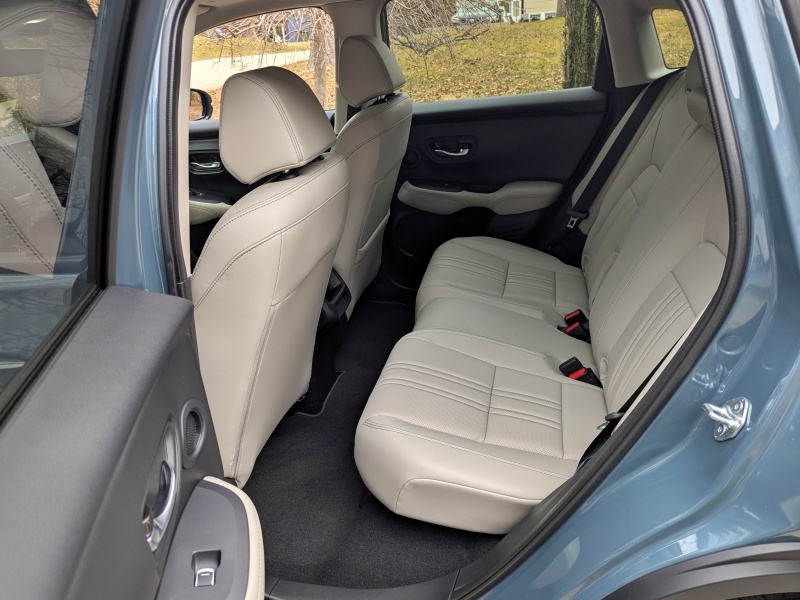 2026 Honda HR-V EX-L ・  Photo by Brady Holt