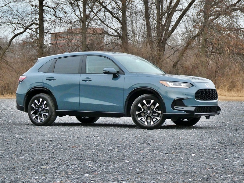 2026 Honda HR-V EX-L ・  Photo by Brady Holt