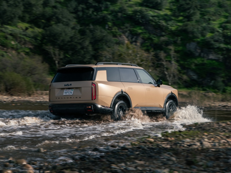 2027 Kia Telluride X-Pro ・  Photo by Kia