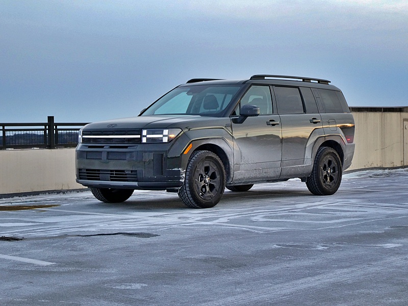 2026 Hyundai Santa Fe XRT ・  Photo by Brady Holt