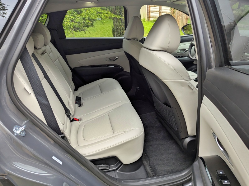 2026 Hyundai Tucson Hybrid Limited ・  Photo by Brady Holt