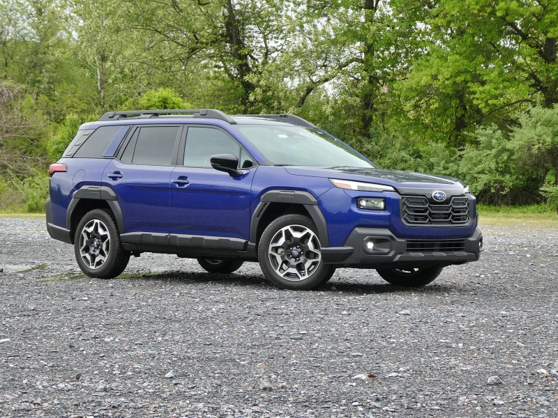 2026 Subaru Outback Touring ・  Photo by Brady Holt