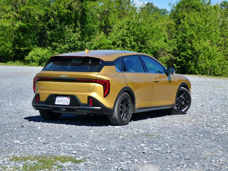 2026 Kia K4 hatchback GT-Line Turbo ・  Photo by Brady Holt