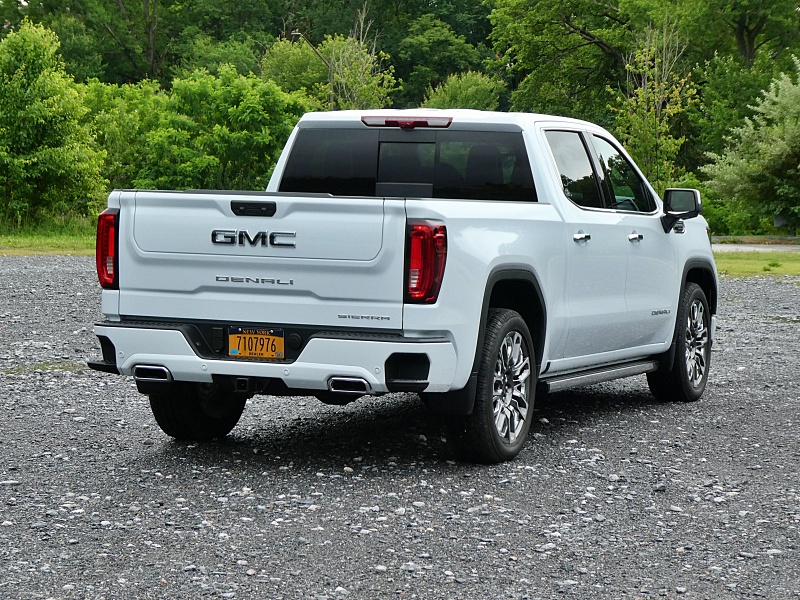 2026 GMC Sierra 1500 Denali Ultimate ・  Photo by Brady Holt