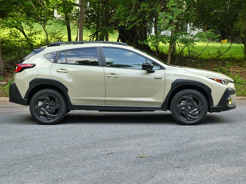 2026 Subaru Crosstrek Hybrid Sport ・  Photo by Brady Holt