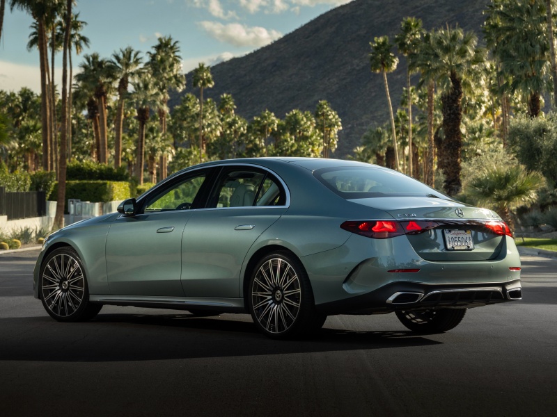 2024 Mercedes-Benz E 350 sedan ・  Photo by Mercedes-Benz