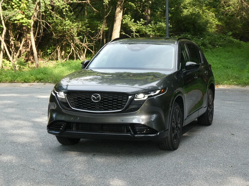 2026 Mazda CX-5 S Premium Plus ・  Photo by Brady Holt