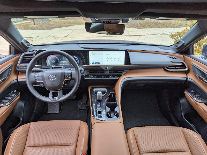 2025 Toyota Crown Signia Limited ・  Photo by Brady Holt