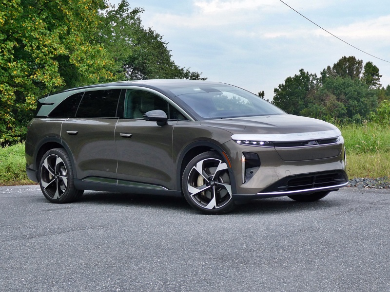 2027 Lucid Gravity Road Test and Review