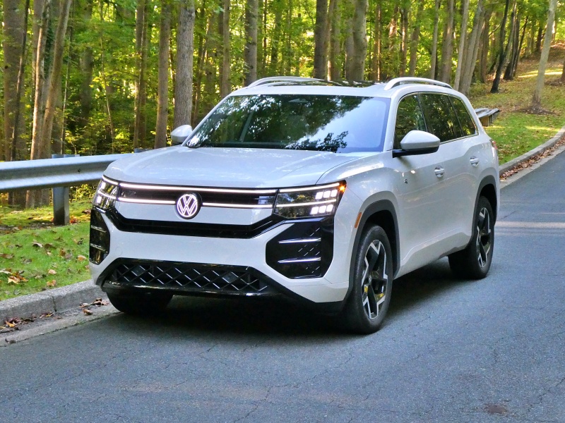 2027 Volkswagen Atlas Road Test and Review