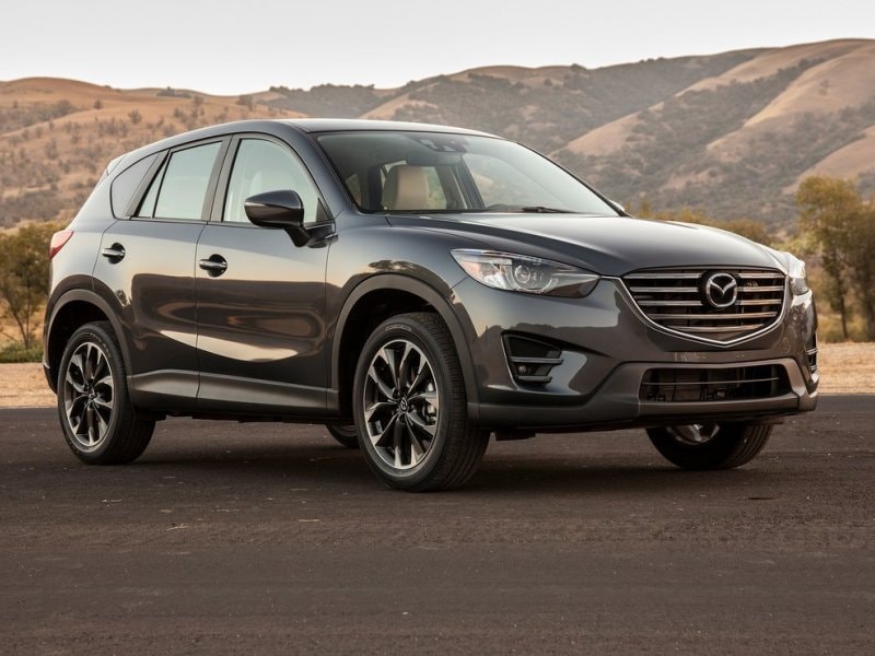 2016 Mazda CX-5 ・  Photo by Mazda 