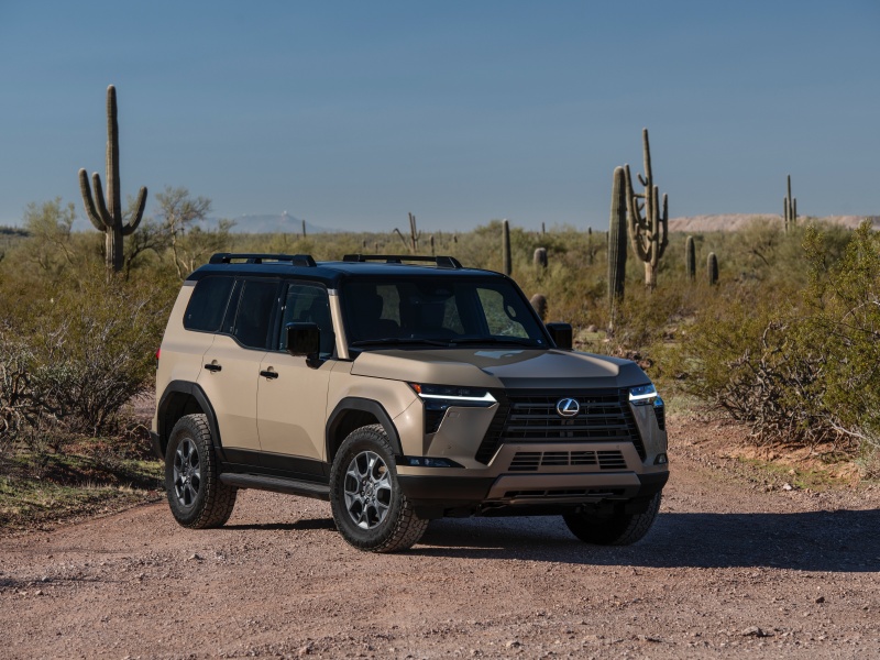 2024 Lexus GX Overtrail+ ・  Photo by Lexus