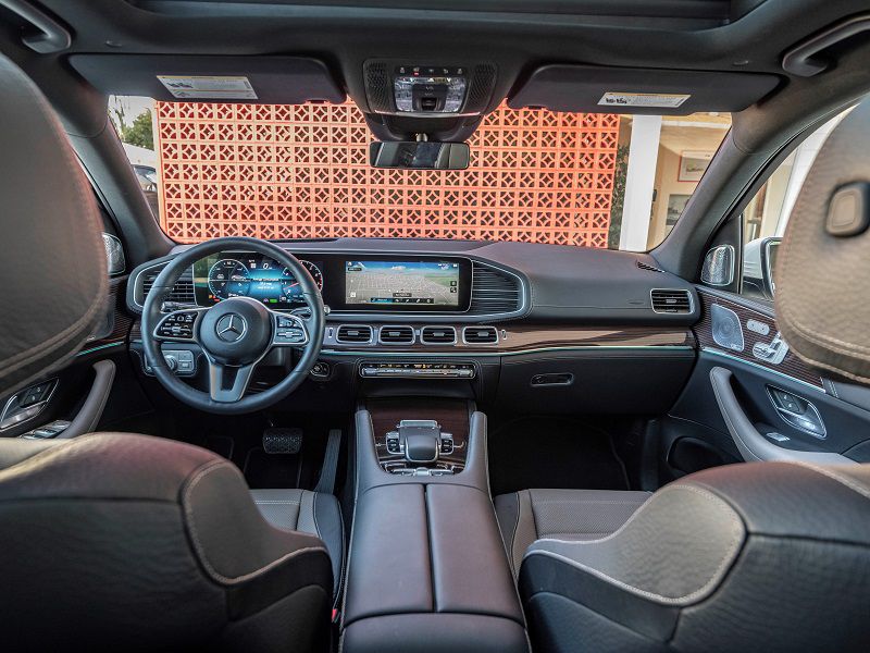  Photo by Mercedes-Benz 