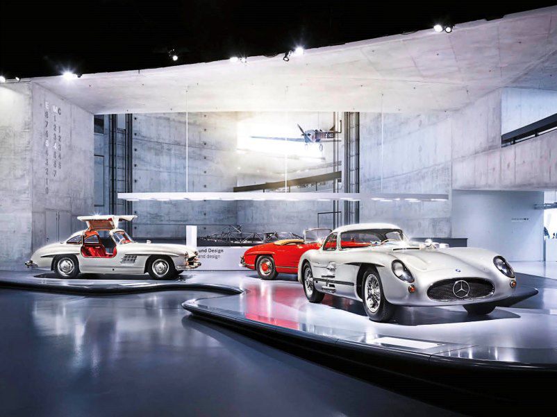 mercedes1950sracecarsMercedes Benz300SLRUhlenhautCoupé 
