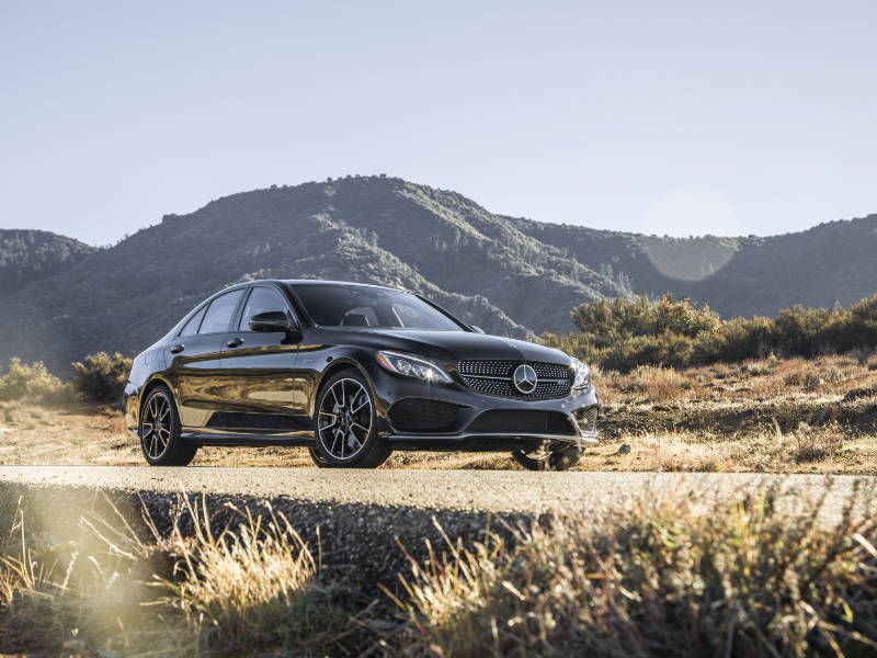  Photo by Mercedes-Benz 
