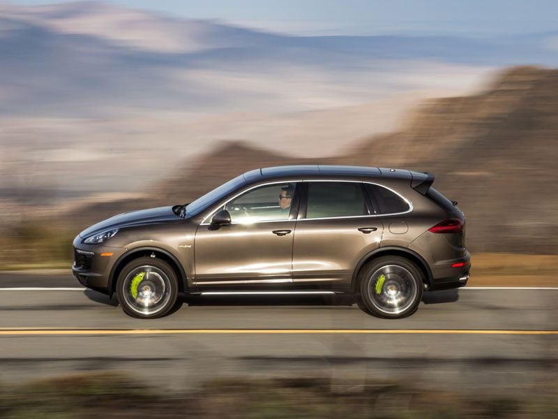  Photo by Porsche 