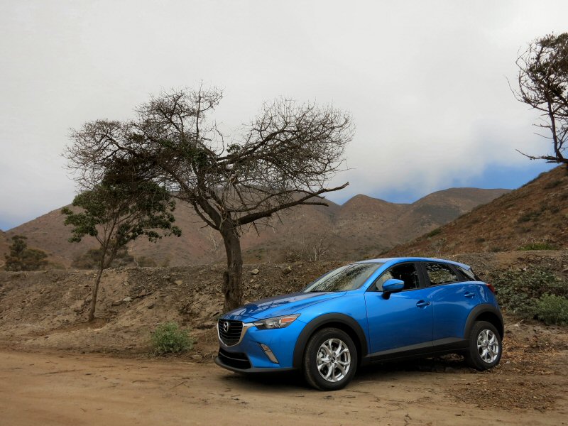2016 Mazda CX-3 front 3/4 ・  Photo by Benjamin Hunting