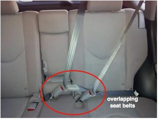 Overlappingseatbeltsdontdobadthingstoconsiderwhenshopping 