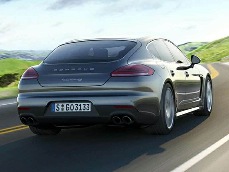  Photo by Porsche 