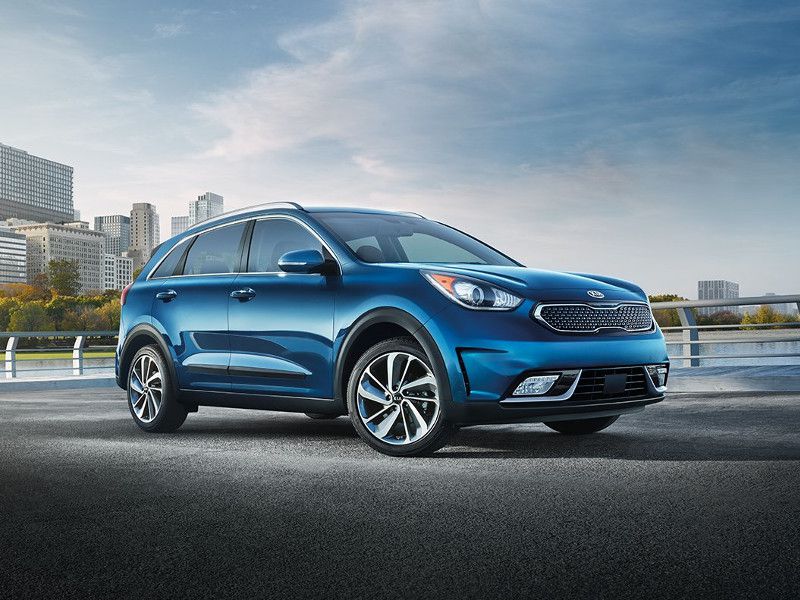 2018 Kia Niro ・  Photo by Kia 
