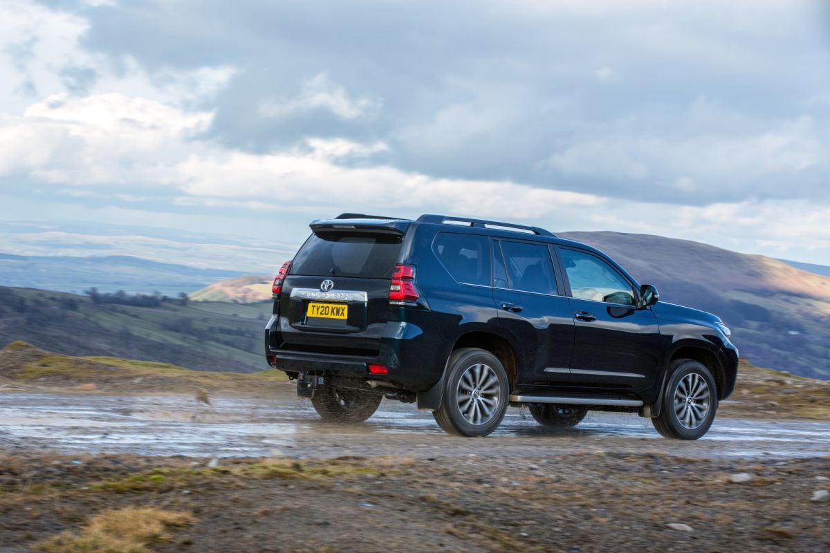 Consider these tips before you begin any off-road adventure with your SUV. ・  Photo by Toyota 