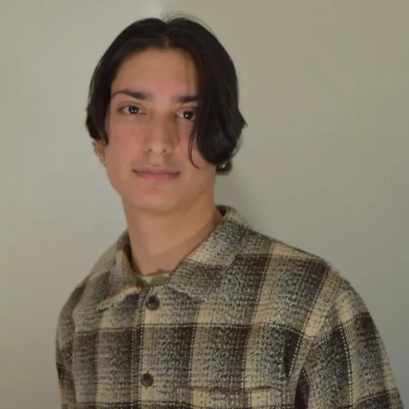 Staff_JakobDawahare.png