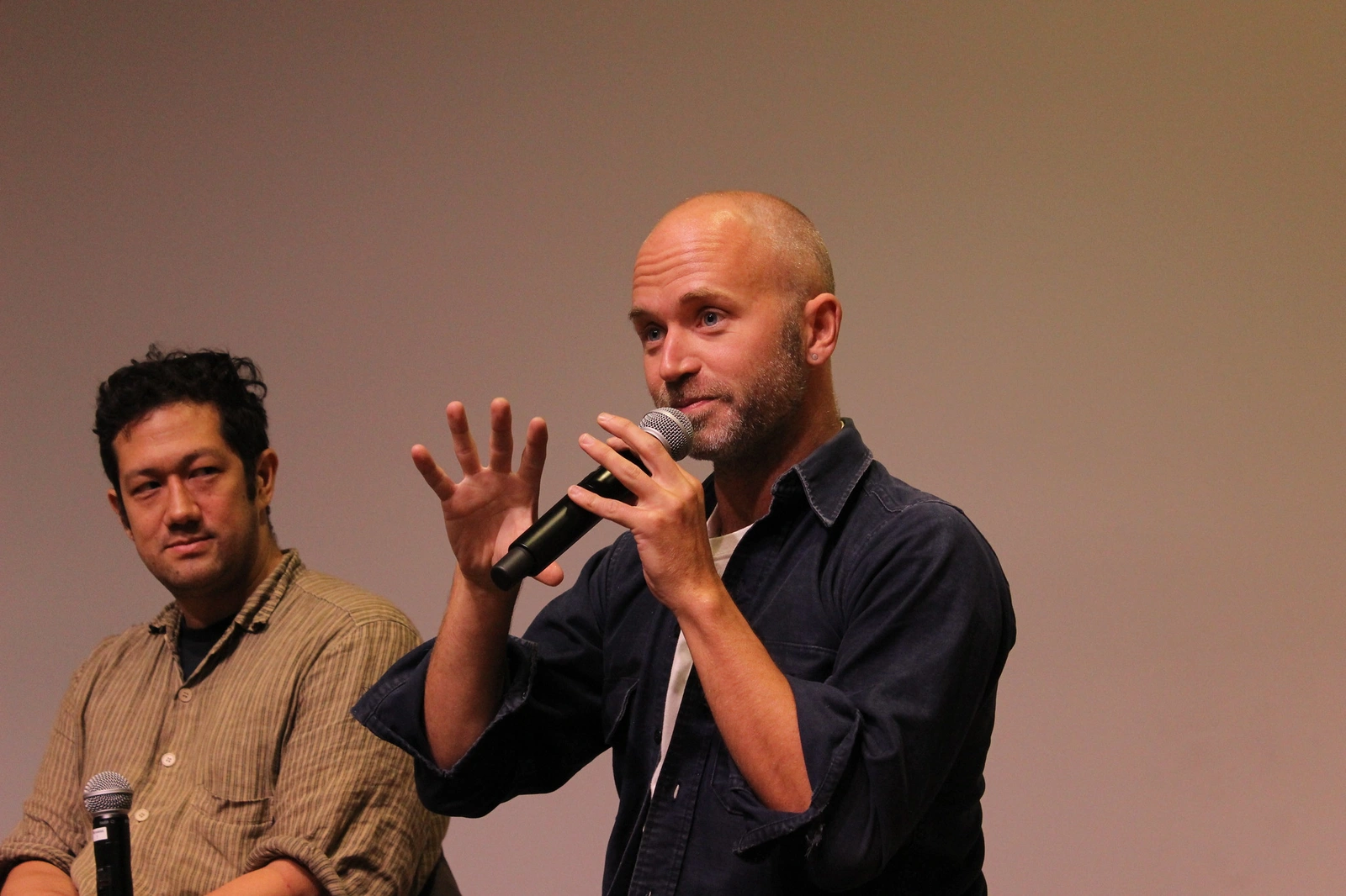 TBA:16 ARTIST DIALOGUE: Royal Osiris Karaoke Ensemble
