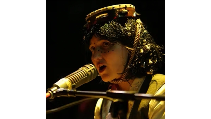 TBA:06 THE WORKS: CYNTHIA HOPKINS/GLORIA DELUXE