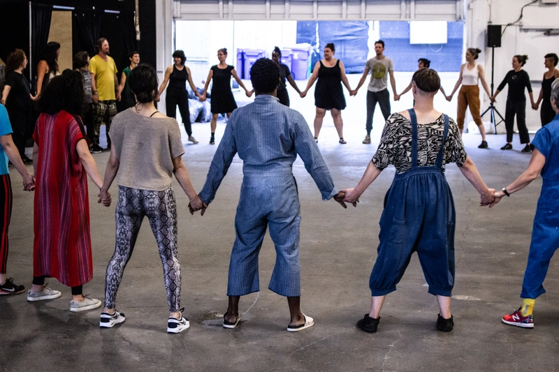 TBA:19 Mia Habib ALL - A PHYSICAL POEM OF PROTEST