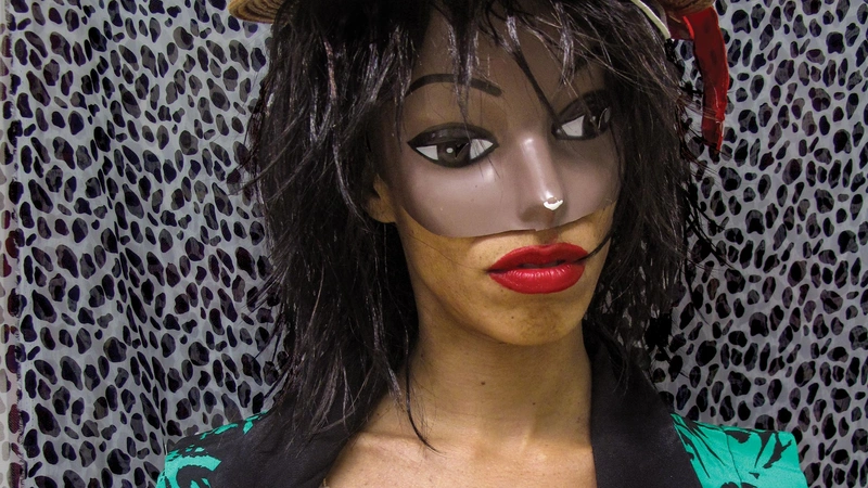 TBA:16 Narcissister NARCISSISTIC ADVANCE