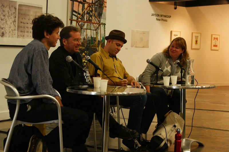 TBA:09 NOONTIME CHAT: Tune In
