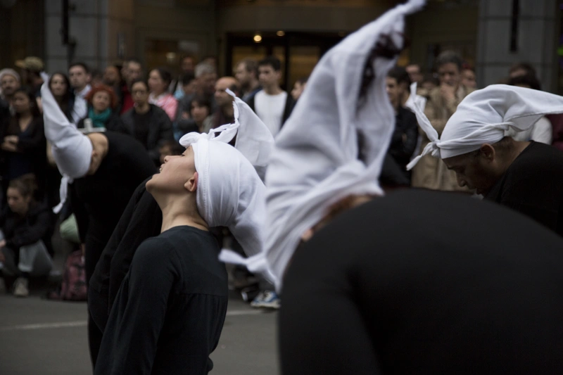 TBA:17 Bouchra Ouizguen CORBEAUX