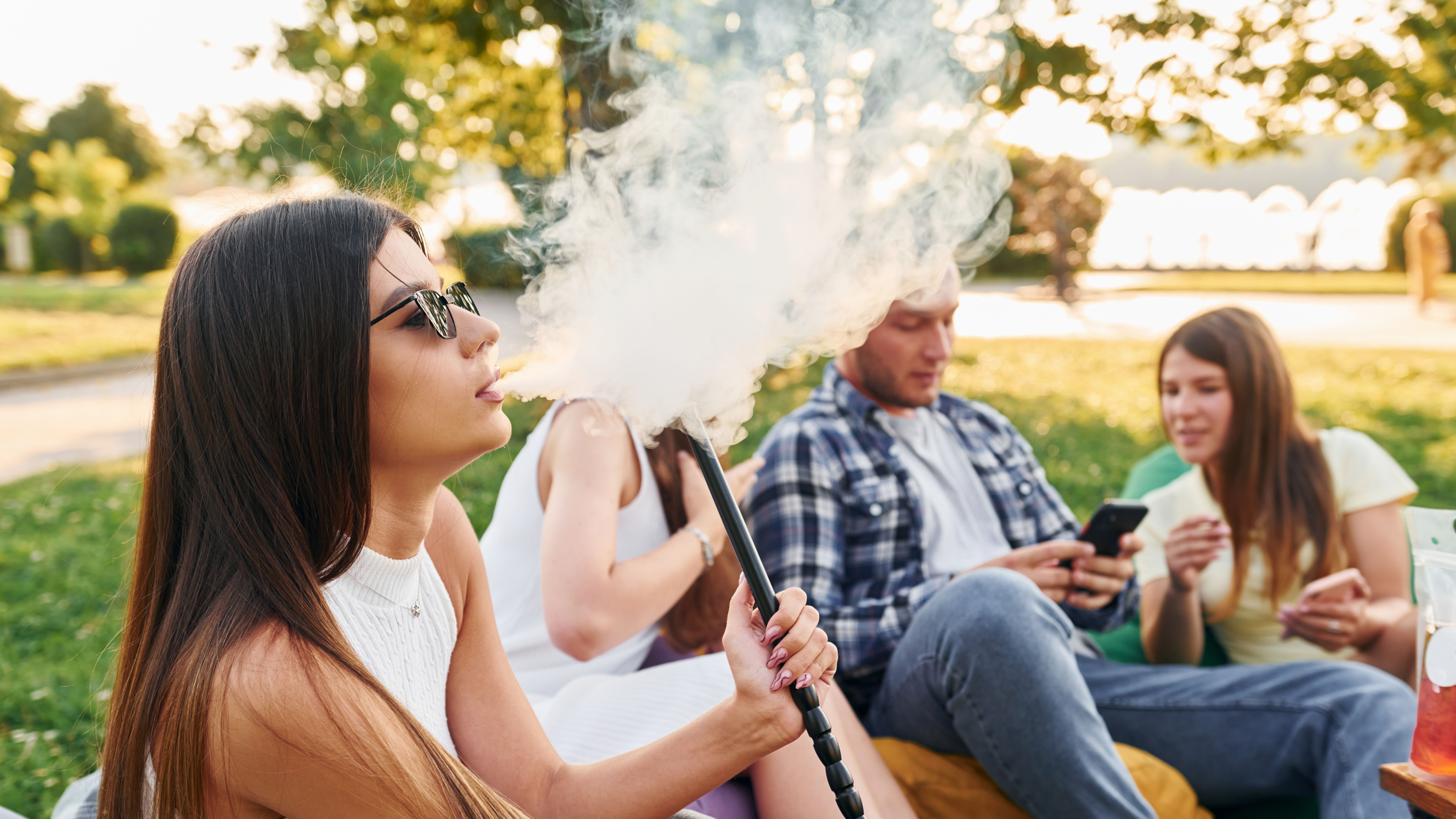 smoking-hookah-group-of-young-people-have-a-party-2025-03-18-22-06-30-utc.jpg