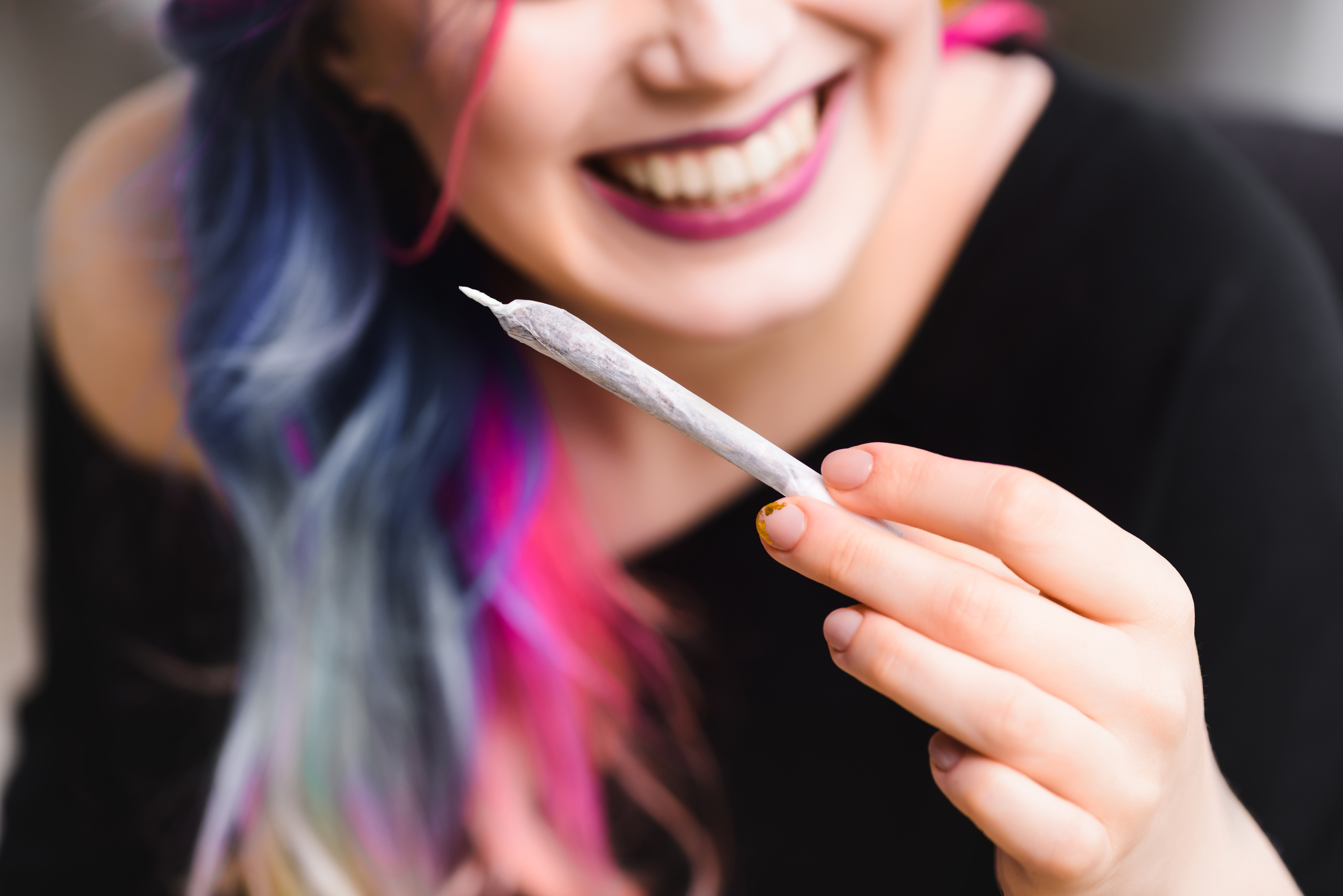 selective-focus-of-joint-with-medical-cannabis-and-2024-11-19-15-16-14-utc.jpg