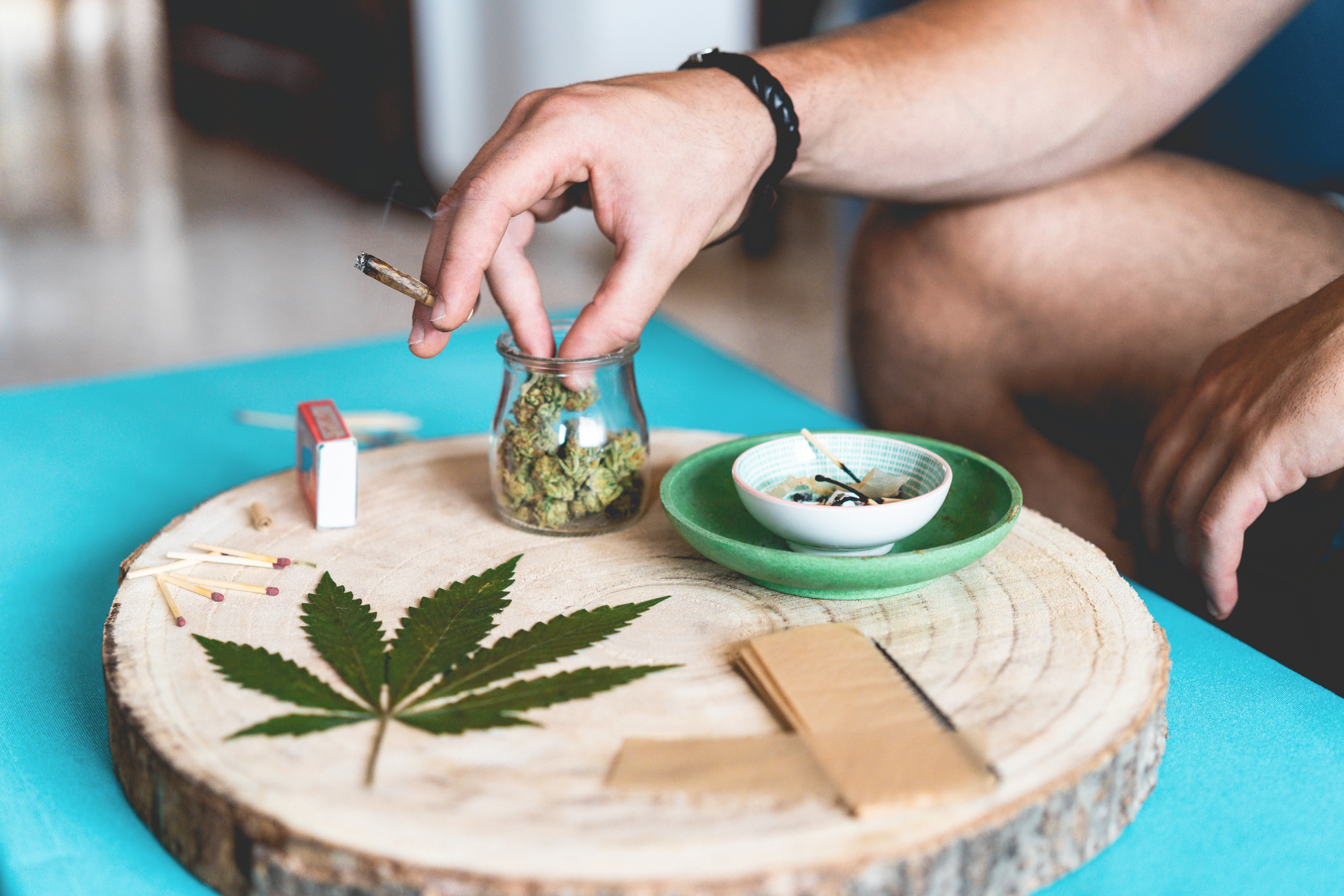 young-person-smooking-marijuana-joint-cannabis-2025-10-14-07-09-40-utc.jpg
