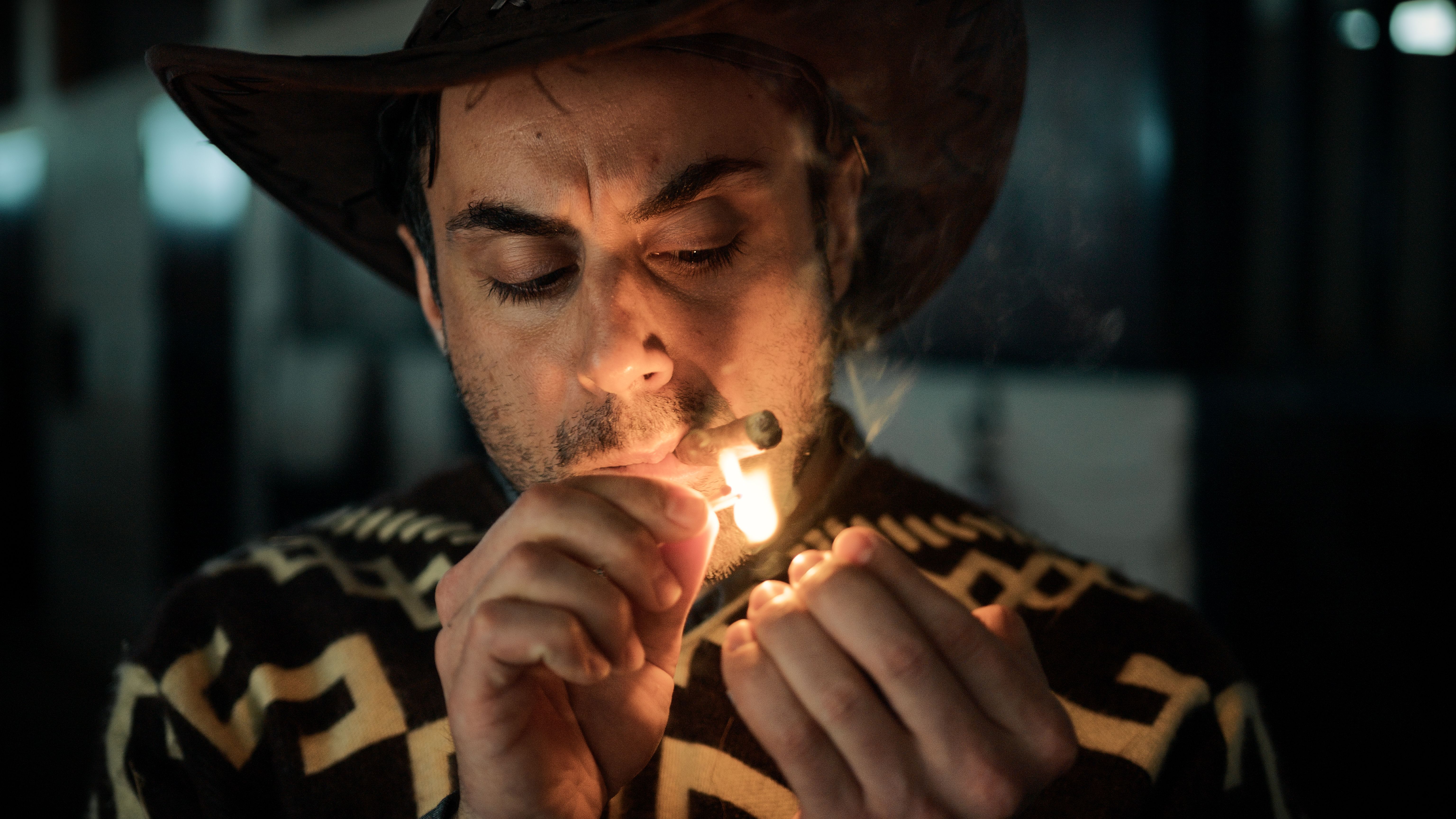 cowboy-smoke-a-cigar-2025-01-29-04-12-22-utc.jpg