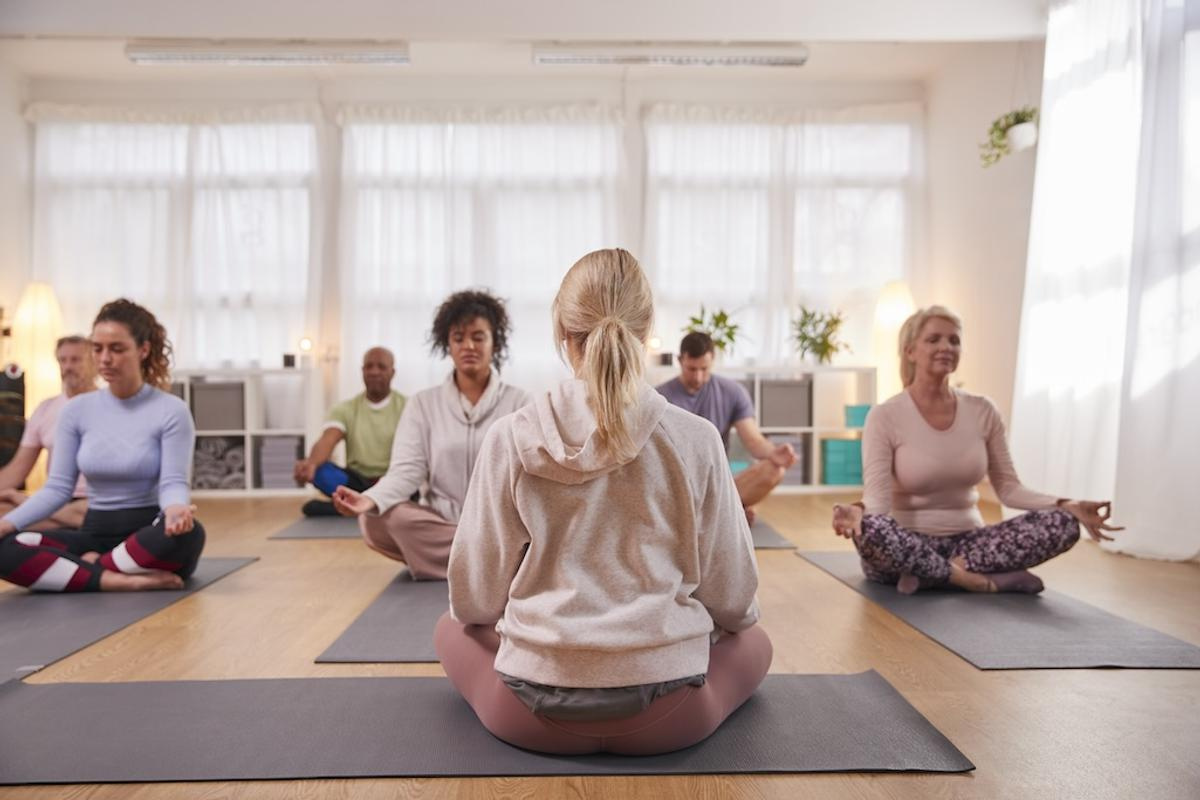 11 Quotes to End Your Yoga Class with Love and Positivity