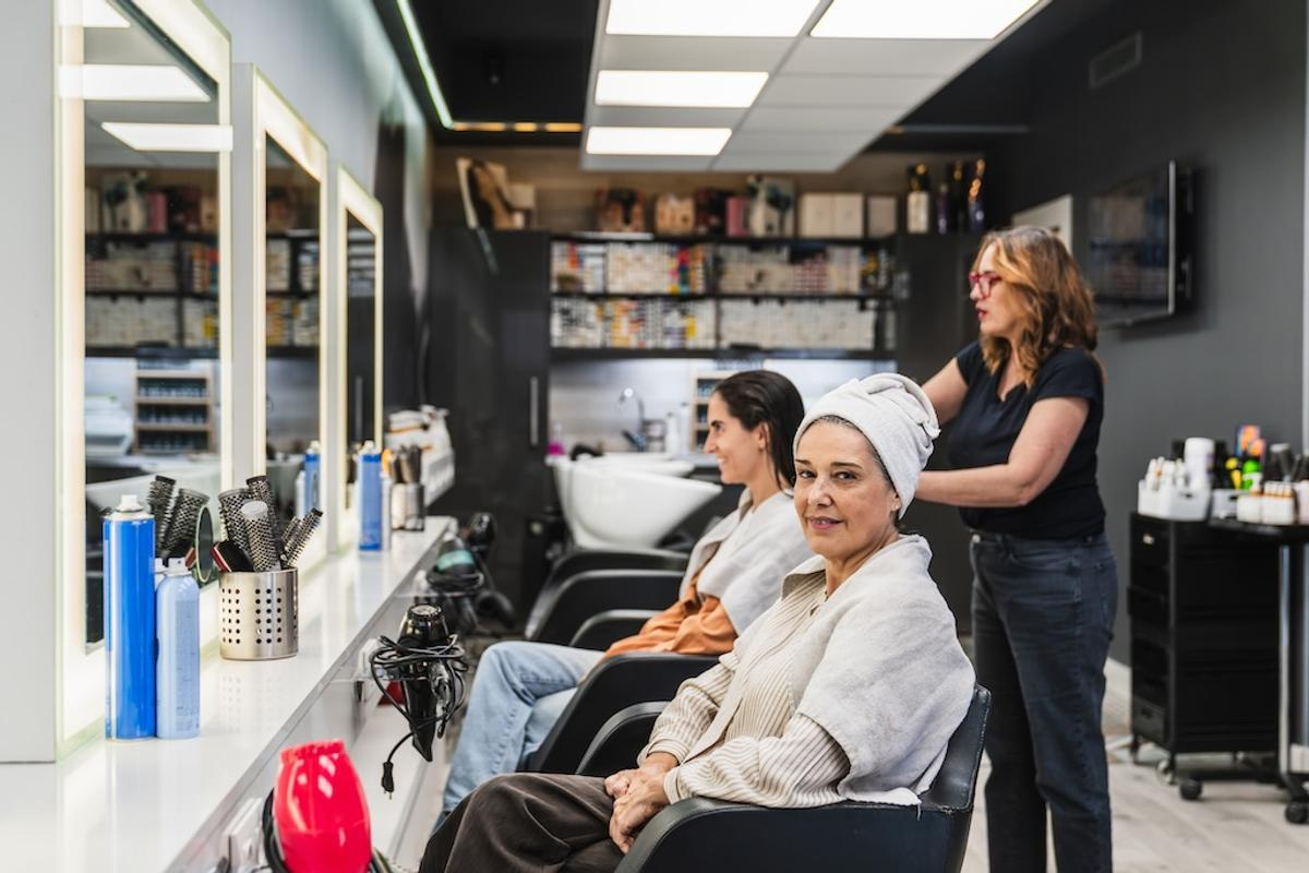 10 Policies & Procedures for Clients in Salons (+ Examples!)
