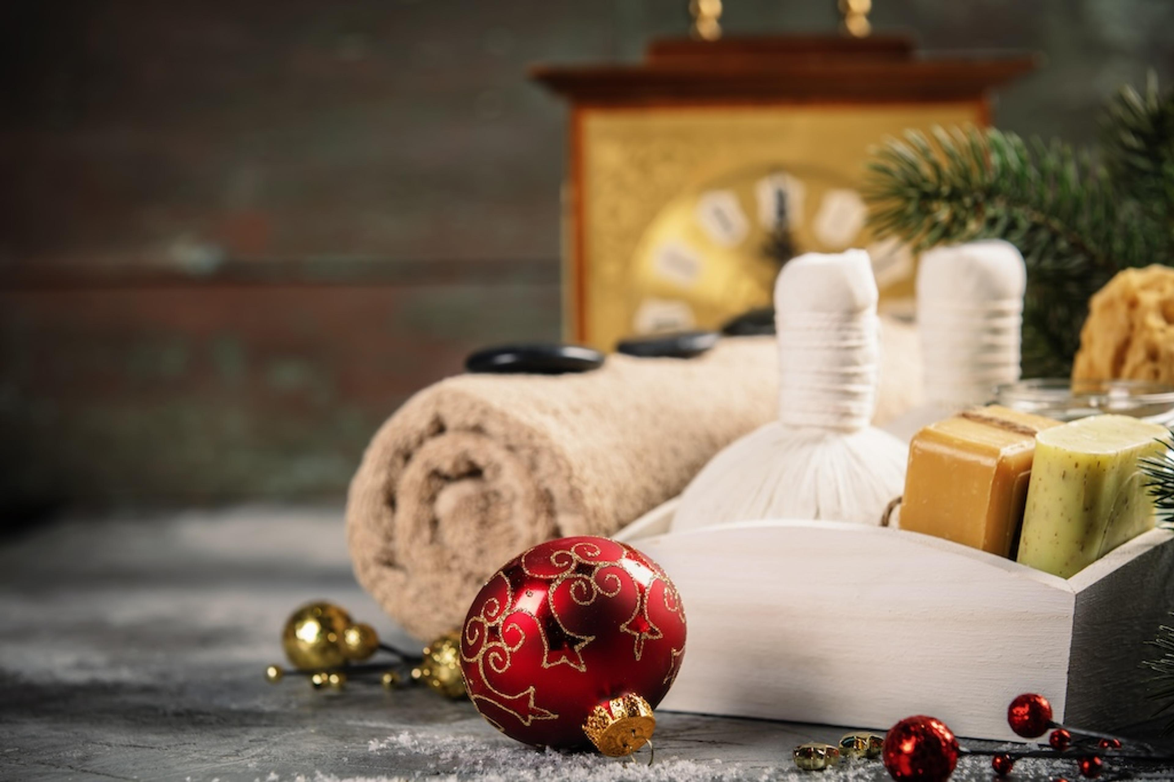 12 Holiday Marketing Ideas for Massage Therapists