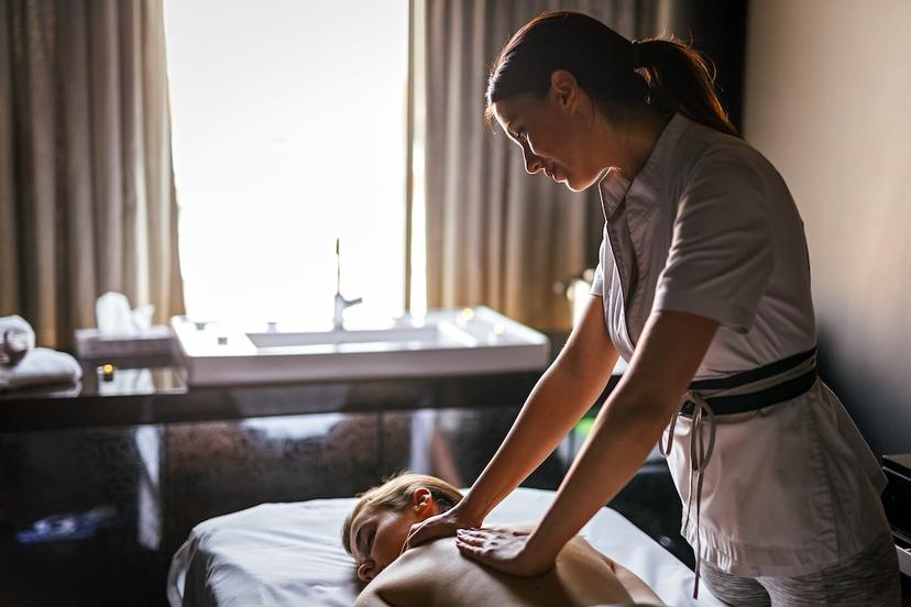 Spa Payroll: How to Pay Your Team & Stay Compliant [2026]