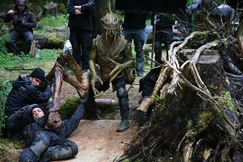 falingskies_skitter_500.jpg