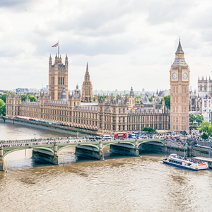 London Scene Daytime 200x200.png