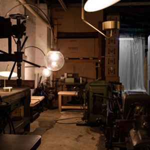 Luminárias Araucária e Universo, design Maurício Arruda