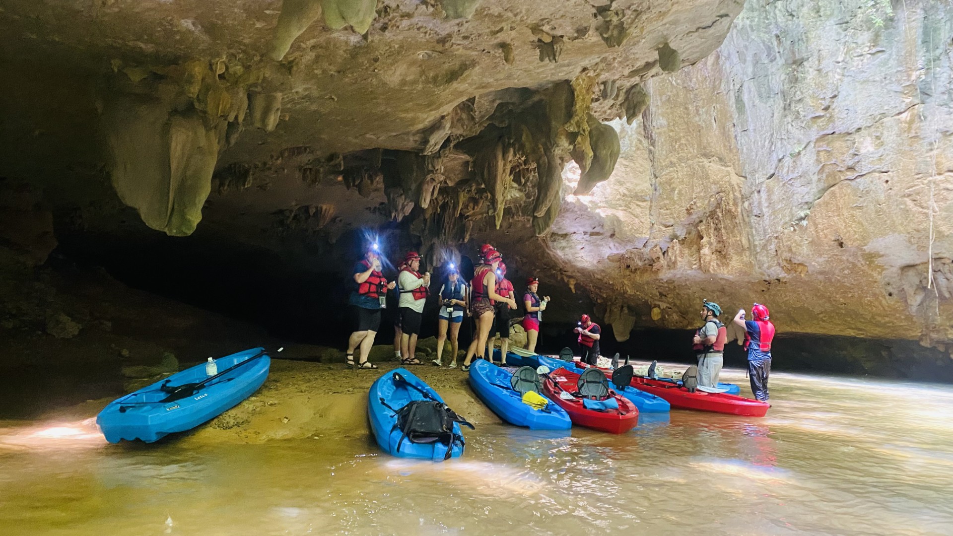 7-Mile Cave Kayaking The Caves Branch River of Caves