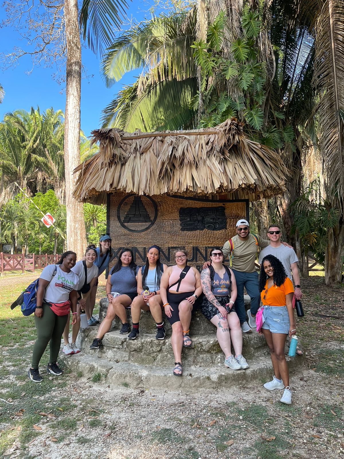 Visit Xunantunich maya ruins in Belize