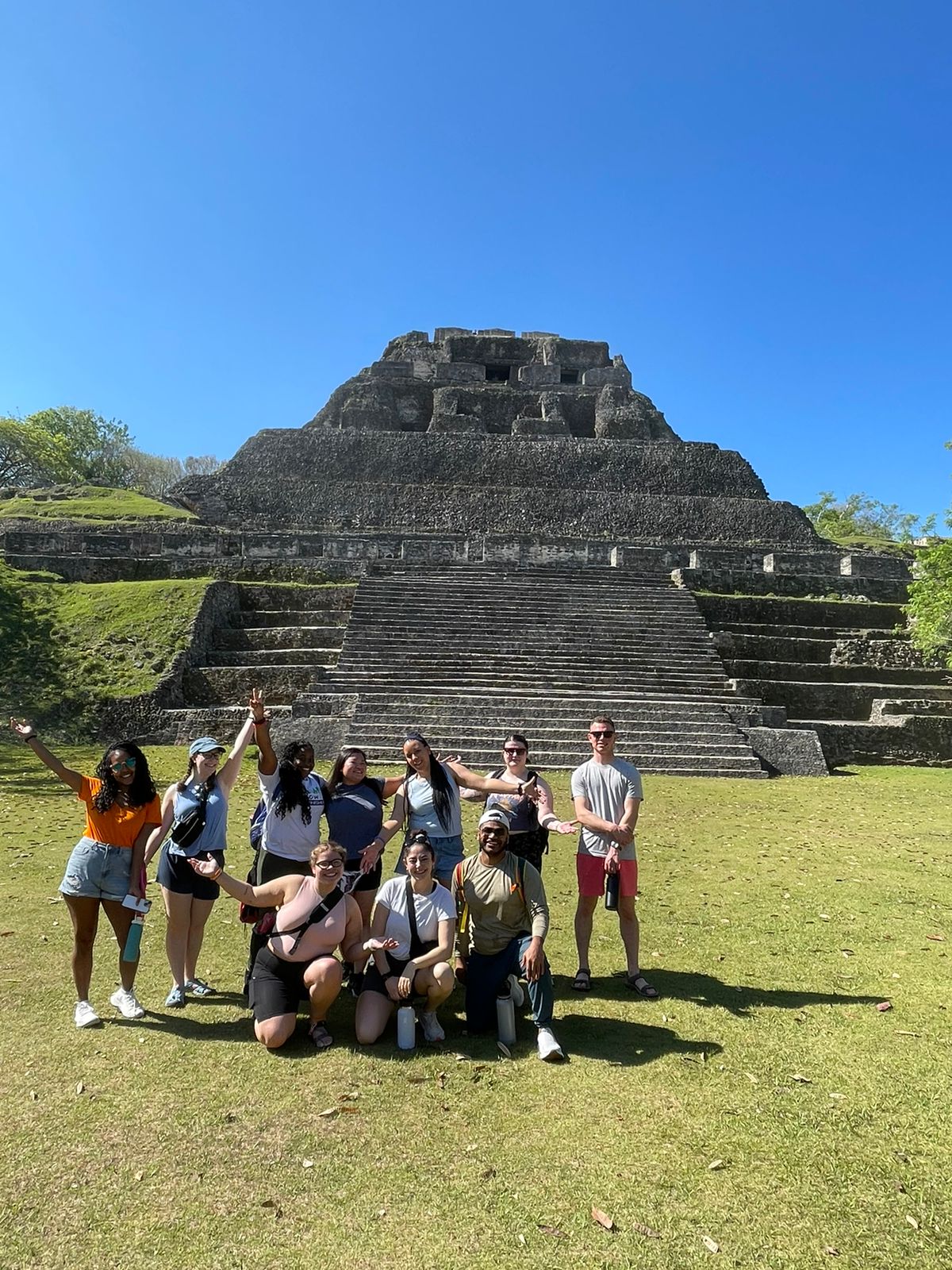 Visit Xunantunich maya ruins in Belize