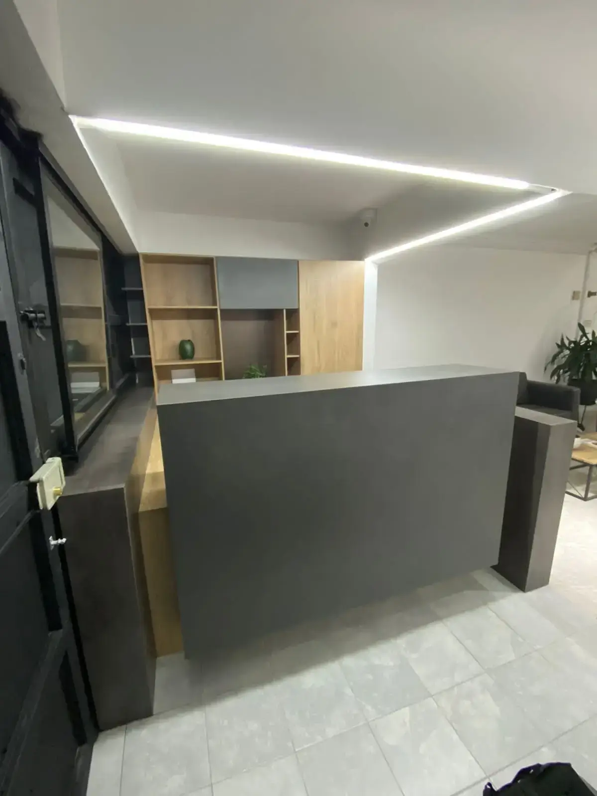 Recepcion corporativa a medida 5 - Comfort Design Medellín