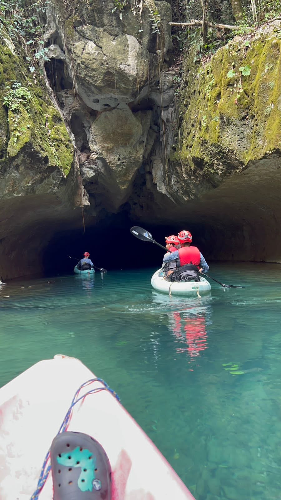 Cave Kayaking in Jaguar Paw