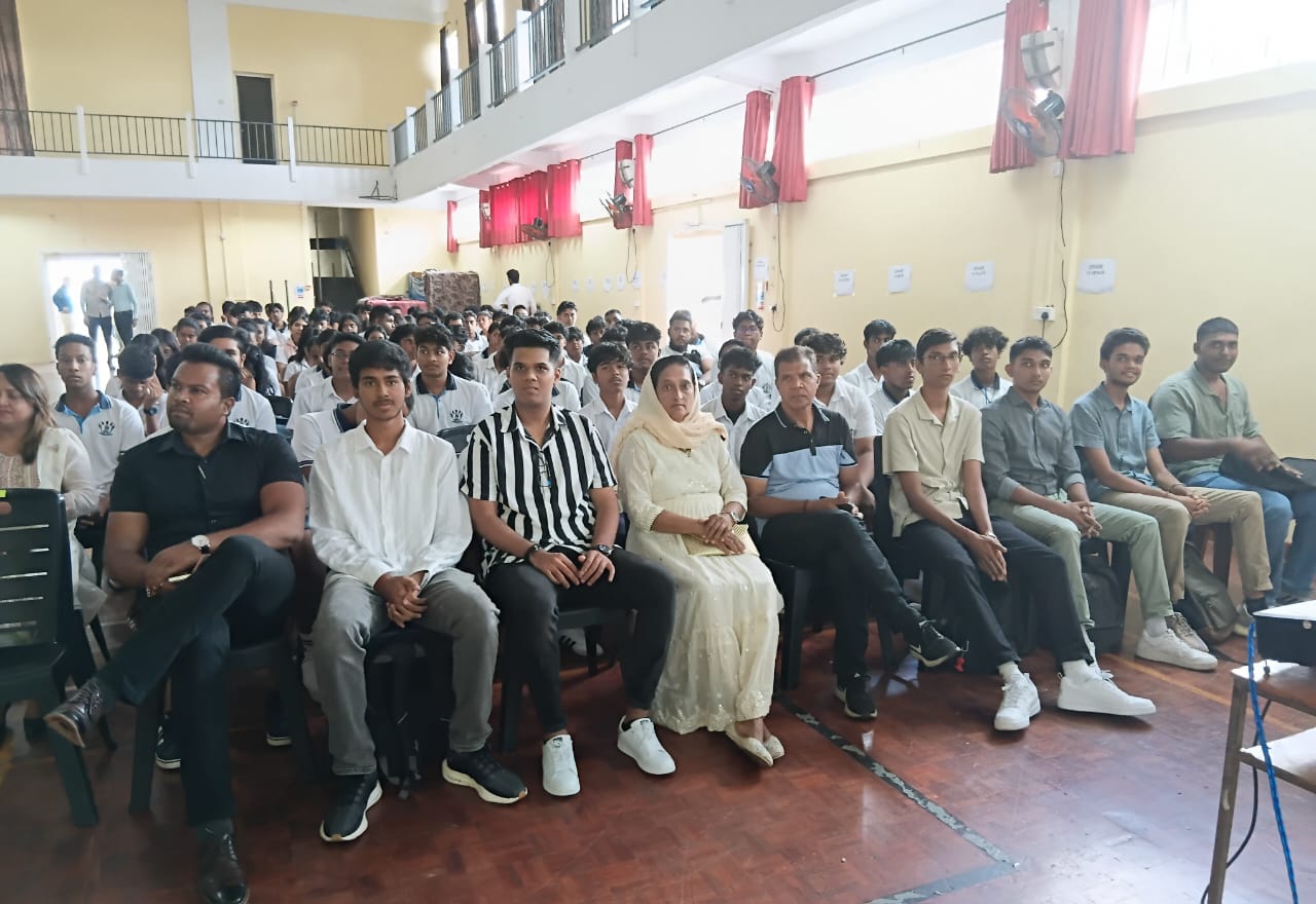 WhatsApp Image 2025-03-21 at 21.52.23_358387fe.jpg