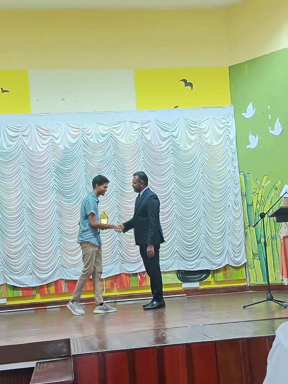 WhatsApp Image 2025-03-21 at 11.43.23_b4925756.jpg